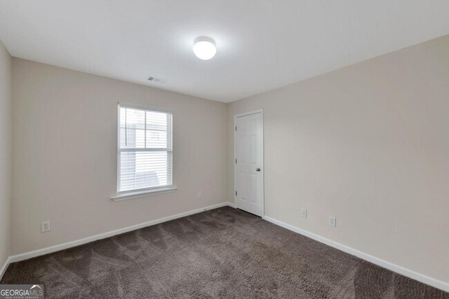 Building Photo - 1928 Stanton Rd