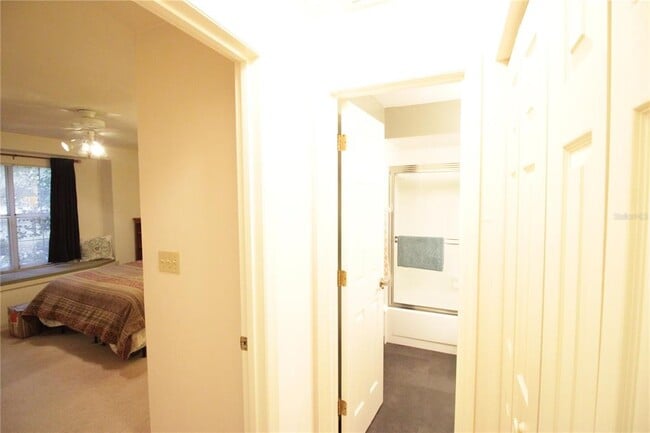 Building Photo - 12338 NW 9th Ln