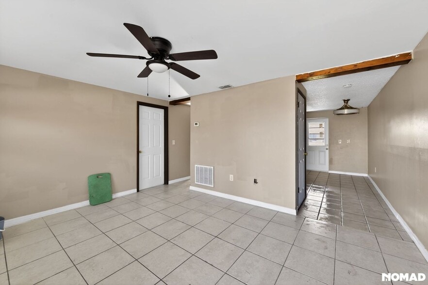 Building Photo - 12255 Van Loon Ave