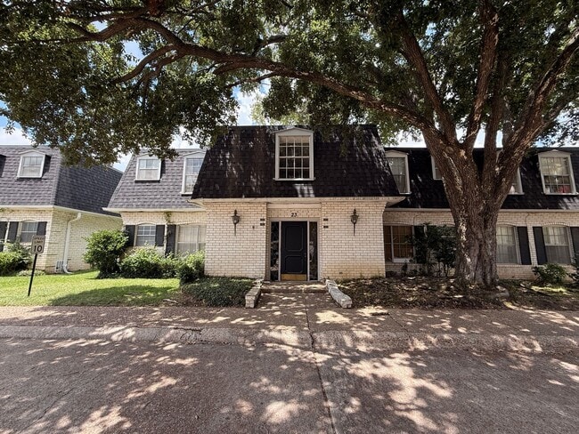 Building Photo - 3730 Fairfield Ave