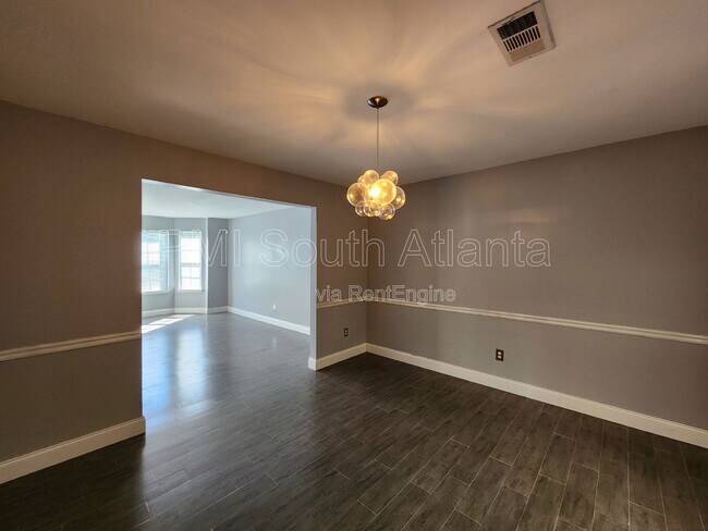 Building Photo - 2085 Winding Crossing Trail