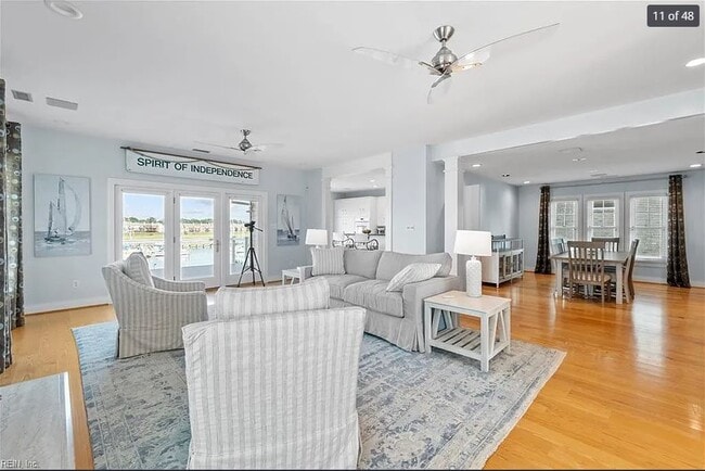 Building Photo - 31 Bay Front Pl