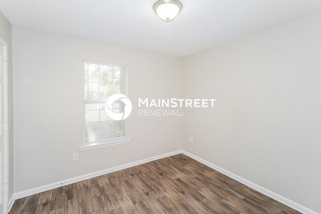 Building Photo - 3 Bedroom Pet-Friendly Home in Millington, TN with Main Street Renewal
