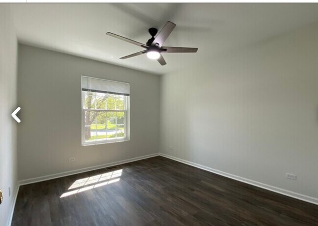 Building Photo - 5363 Danbury Cir