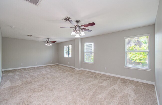 Building Photo - 6814 Summer Bridge Ln