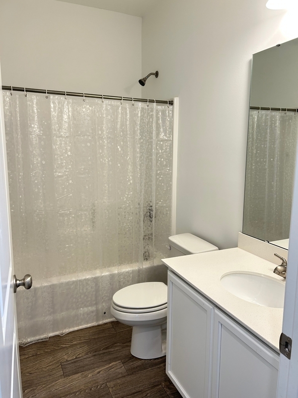 Building Photo - 241 Abelia Mdws Dr
