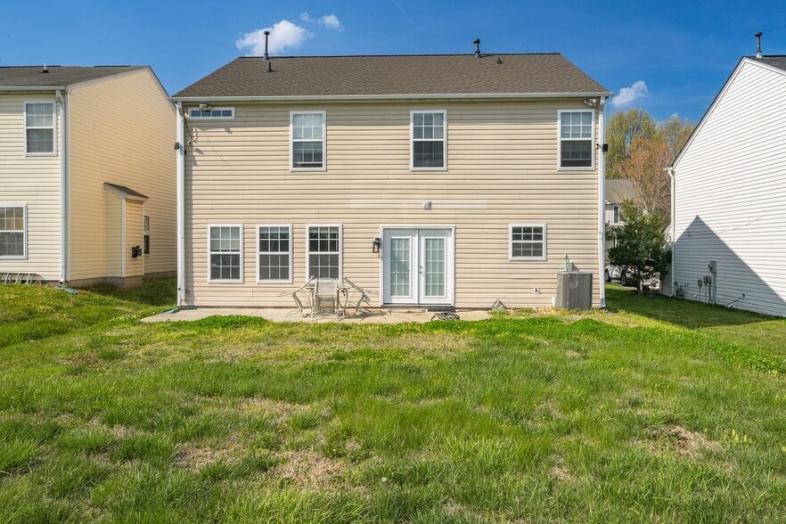 Building Photo - 10510 Plantain Ct