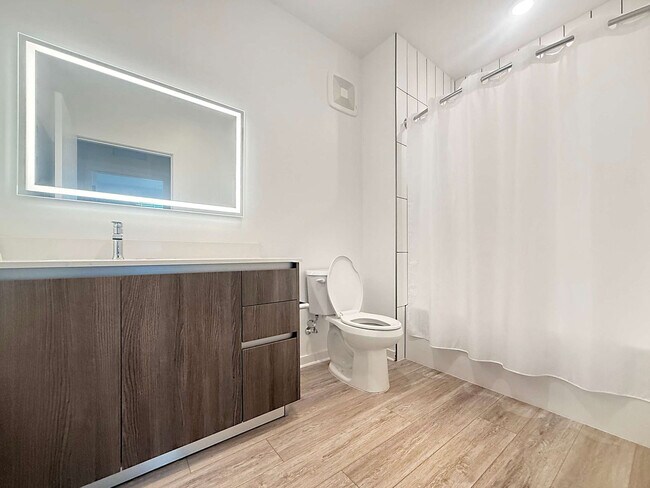 Building Photo - 5460 122nd Cir E