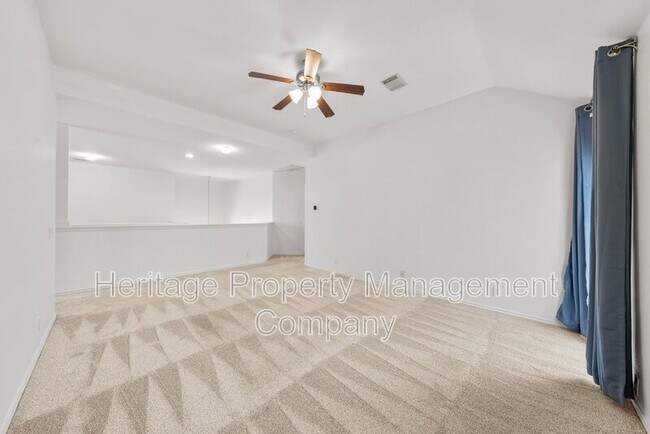 Building Photo - 3102 Sable Crossing