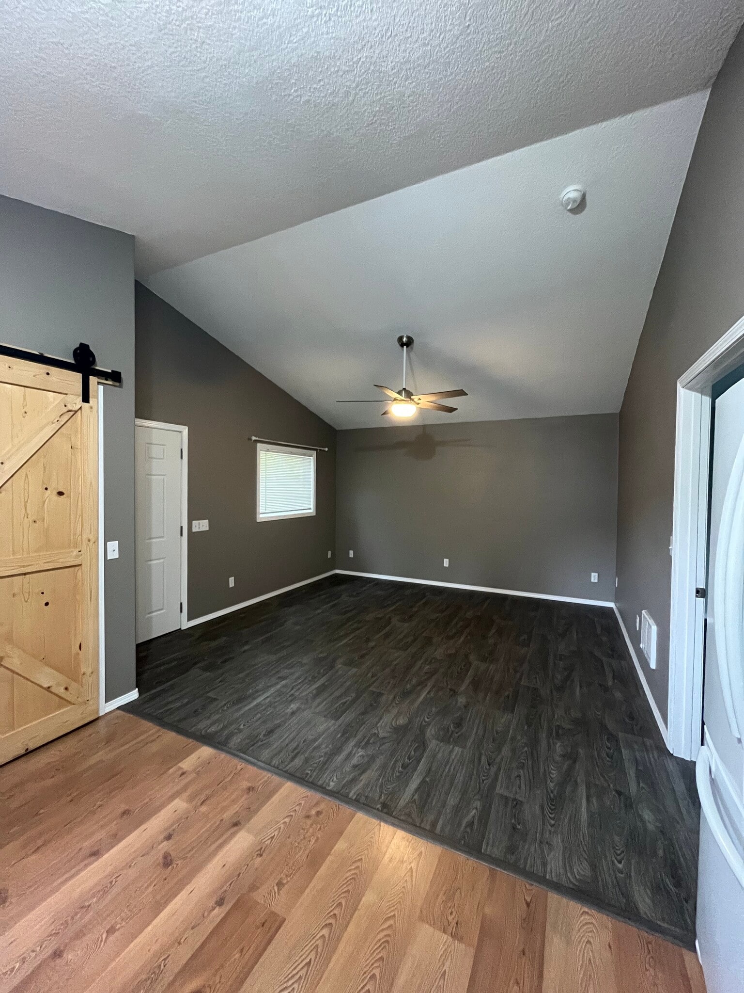 Entry/living room/great room - 2832 Indigo Way