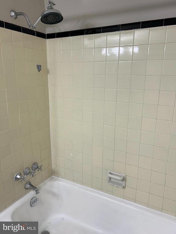 Building Photo - 1810 Rittenhouse Square