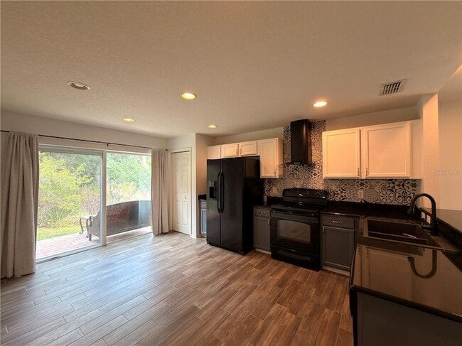 Building Photo - 5806 Oak Mill Terrace