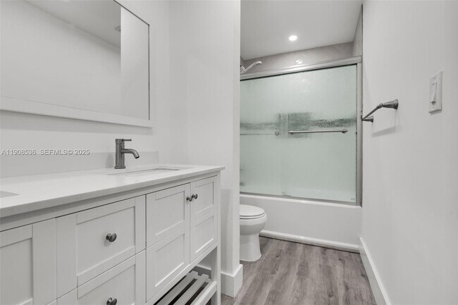 Building Photo - 18845 NW 62nd Ave