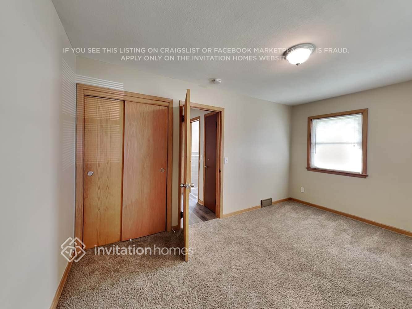 Building Photo - 2113 55th Ave N