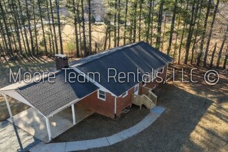Building Photo - Spacious Updated Home on 1.6 Acres – Prime Location Near Arden, Fletcher & Mills River
