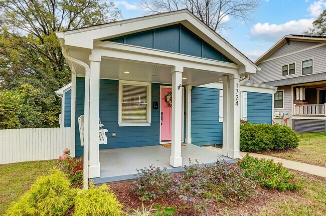 Building Photo - Beautiful Remodeled  Home in Historic Wilmore.