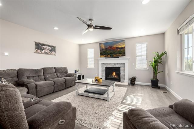 Building Photo - 9021 Swan River St