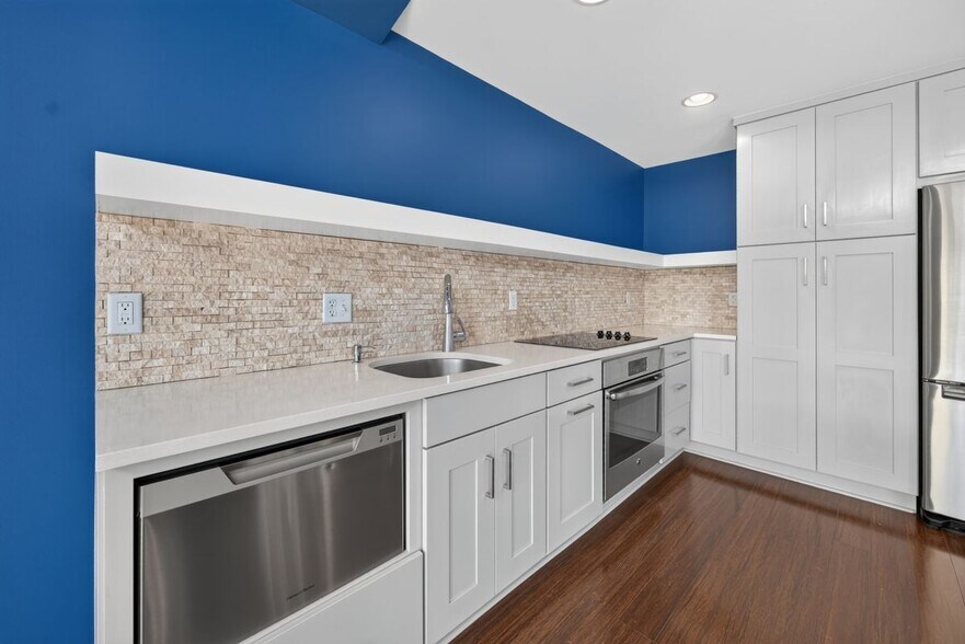Building Photo - 1035 Chester River Dr