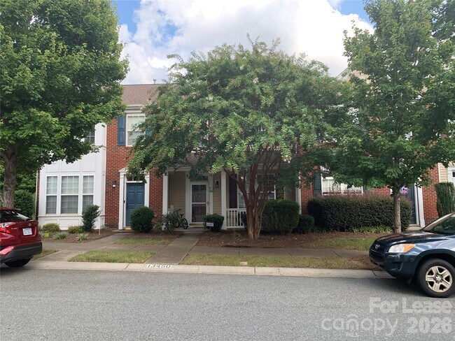 Building Photo - 13450 Delstone Dr