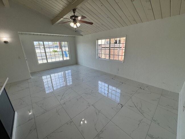 Building Photo - 4 bedroom in El Cajon