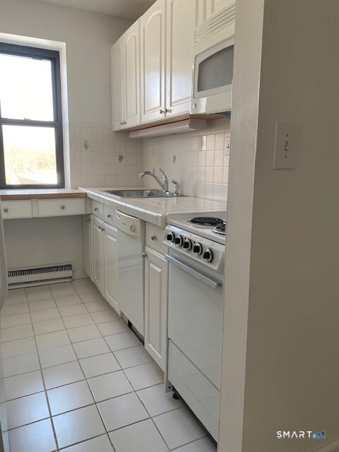 Building Photo - 9 Park St