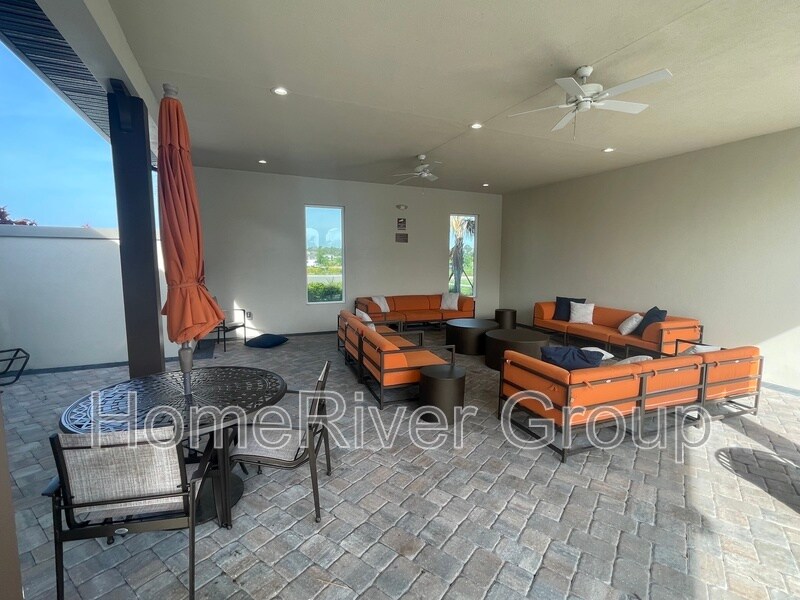 Building Photo - 33952 Jasper Stone Dr