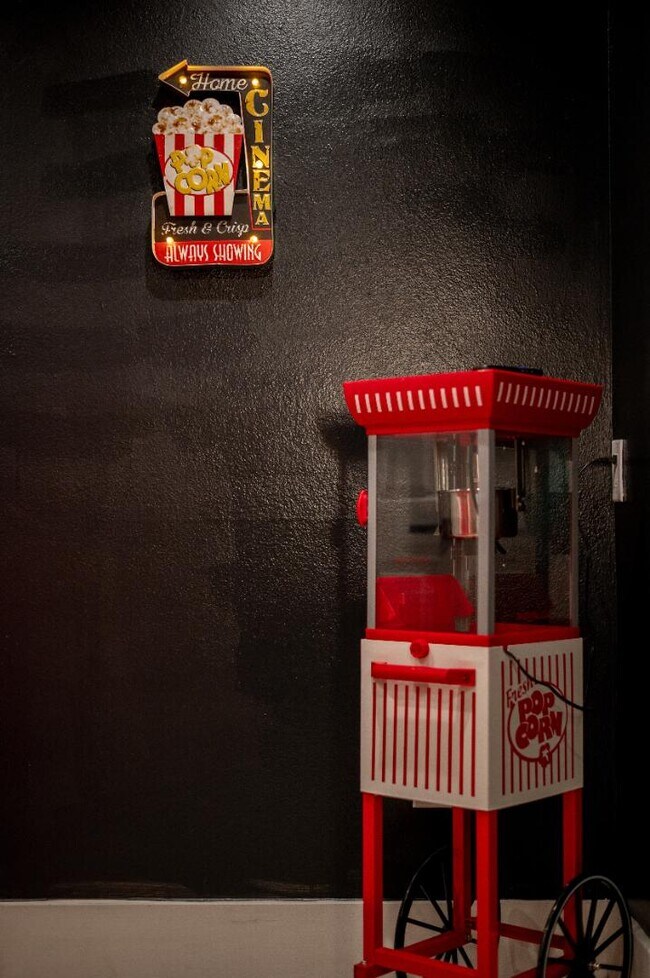 Building Photo - 1775 Harbor Rd