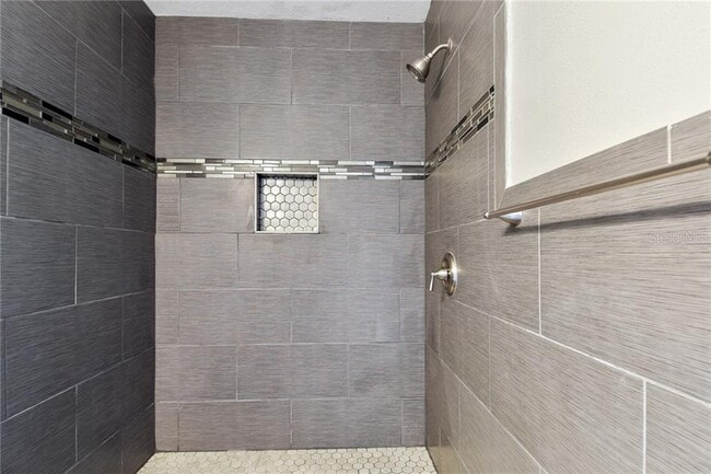 Building Photo - 5614 Pinnacle Heights Cir