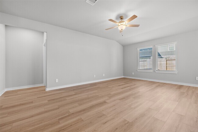 Building Photo - 2635 Wastelbread Ln