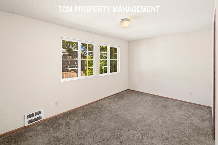 Building Photo - 1314 N 152nd St