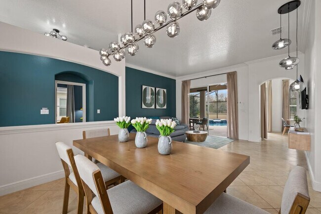 Building Photo - 511 Prestwick Dr