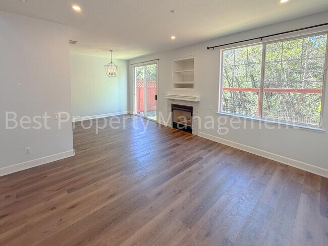 Building Photo - 23010 Canyon Terrace Dr