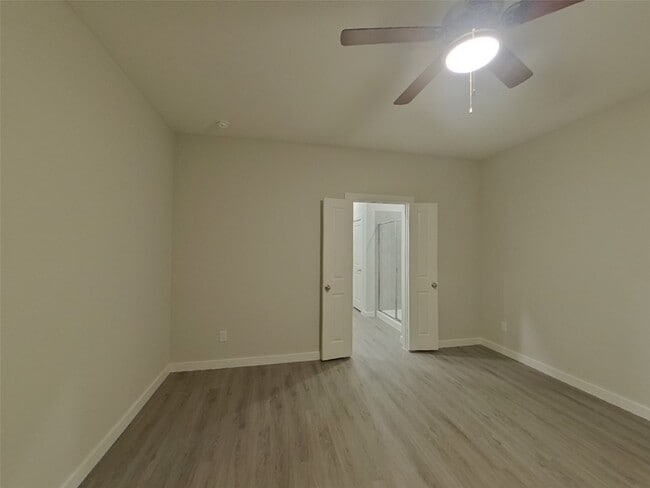 Building Photo - 23643 Gibson Frst Dr