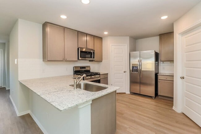 Building Photo - 10920 Heliosphere Wy