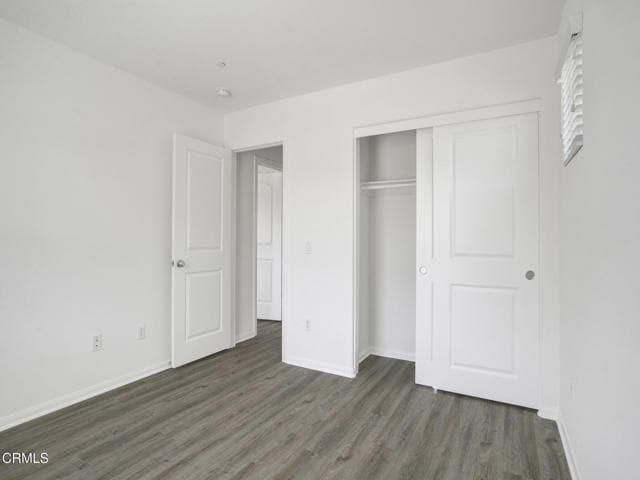 Building Photo - 2949 Palmera Ln