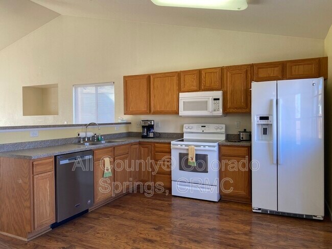 Building Photo - 8482 Crossfire Ct