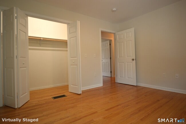 Building Photo - 173 Saybrook Rd