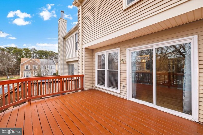 Building Photo - 43861 Laburnum Square