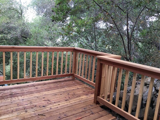 Private Decks Deck - 178 Muerdago Rd