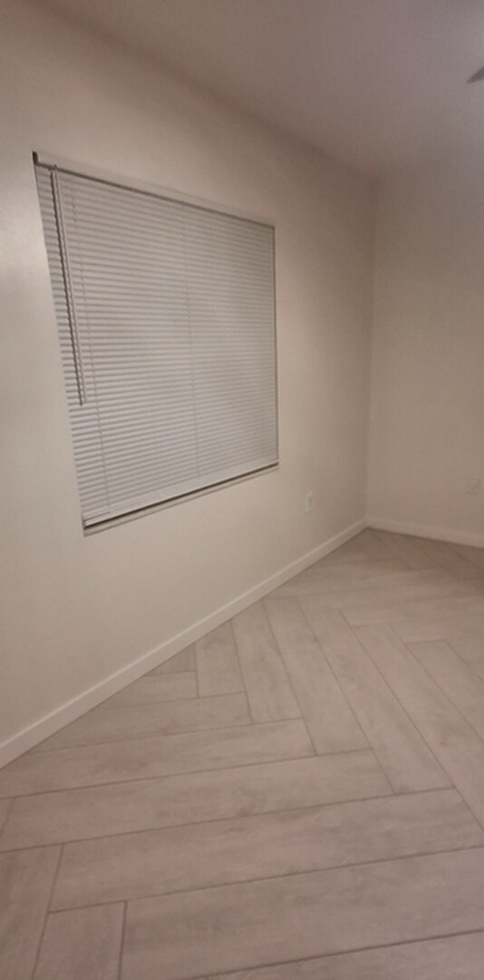 Building Photo - 12240 Eastcove Dr