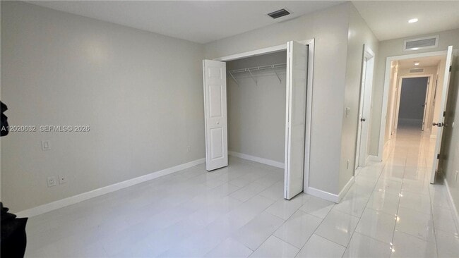 Building Photo - 1068 NW 112th St