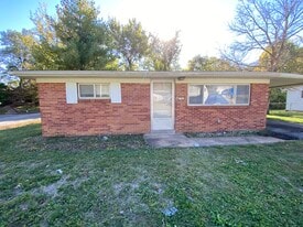 Building Photo - 6202 Warren Dr