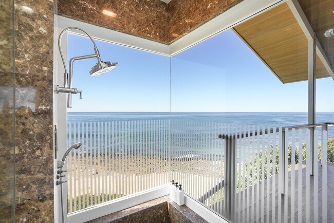 Building Photo - 6266 Camino De La Costa