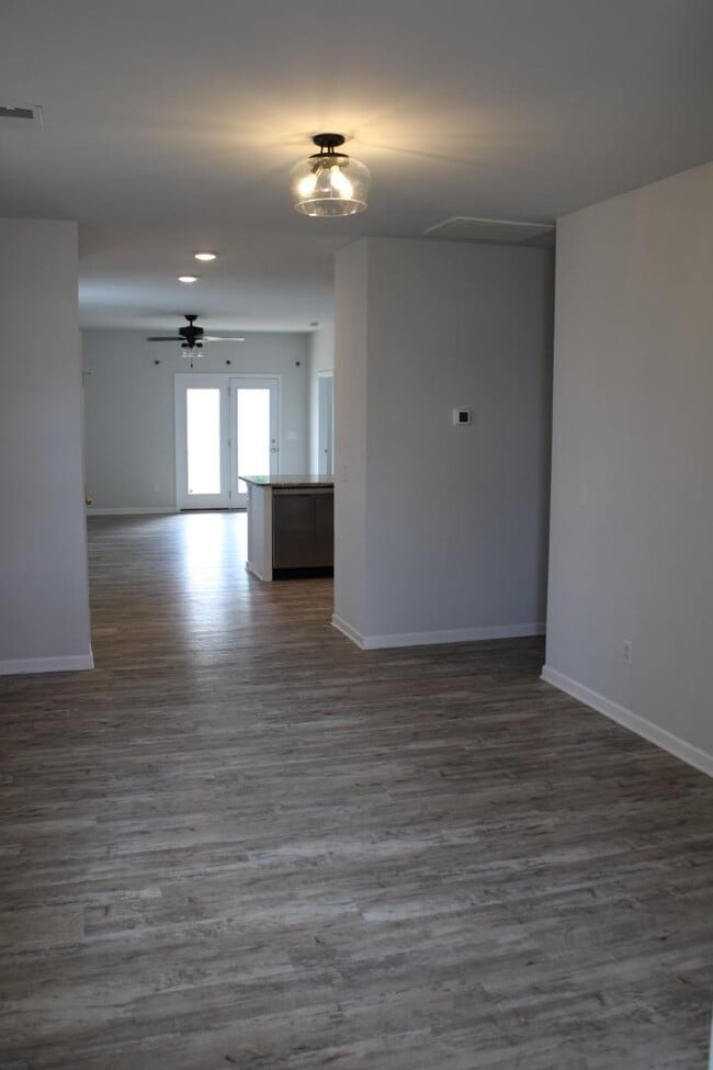 Building Photo - 9011 Fenton Rd