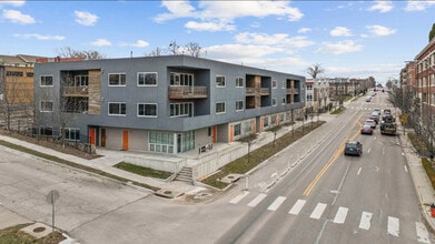 Building Photo - Twenty9 Gillham