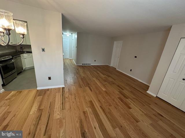 Building Photo - 1001 Roundhouse Ct