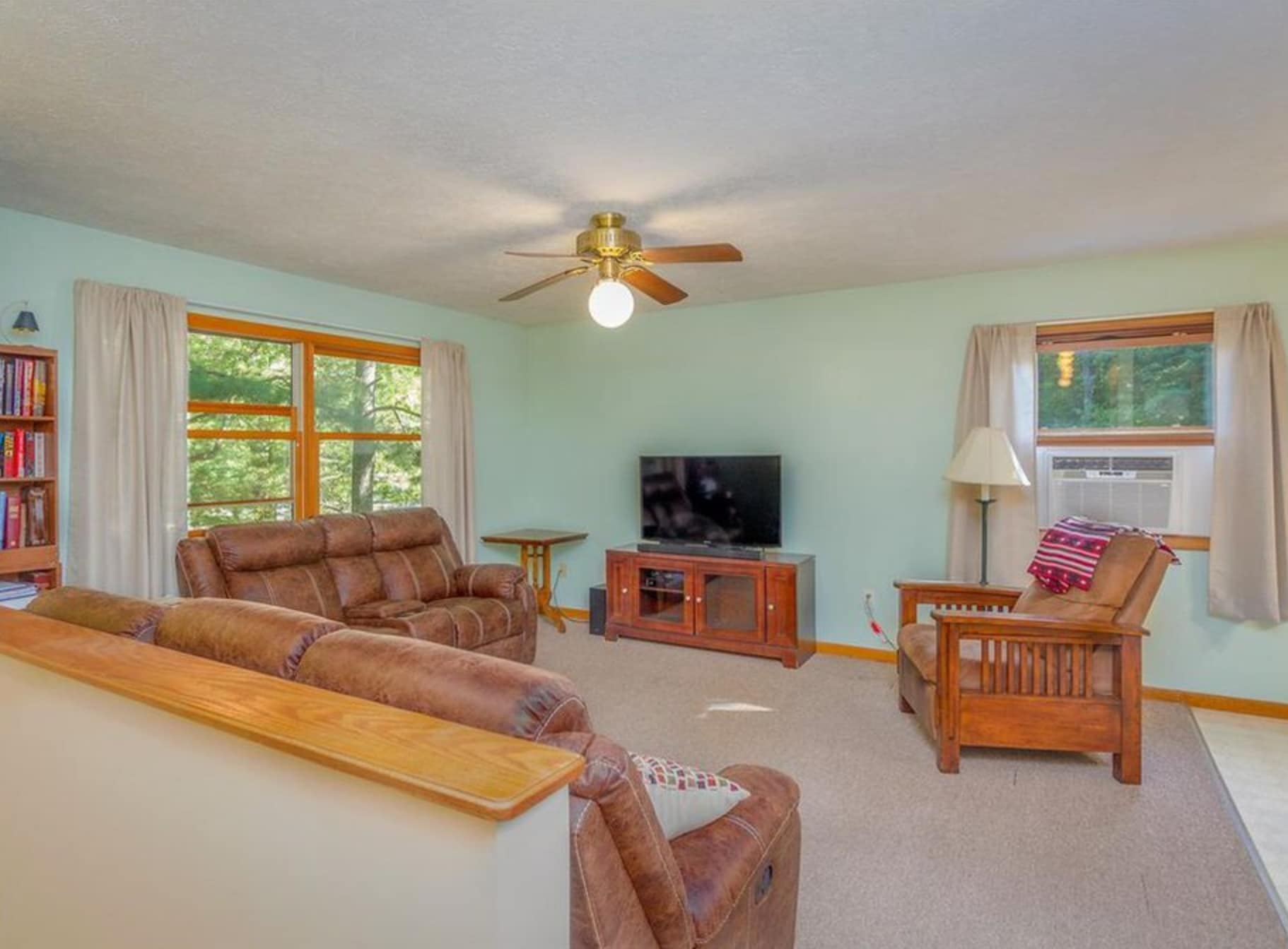 Building Photo - 4263 Eagle Crest Dr