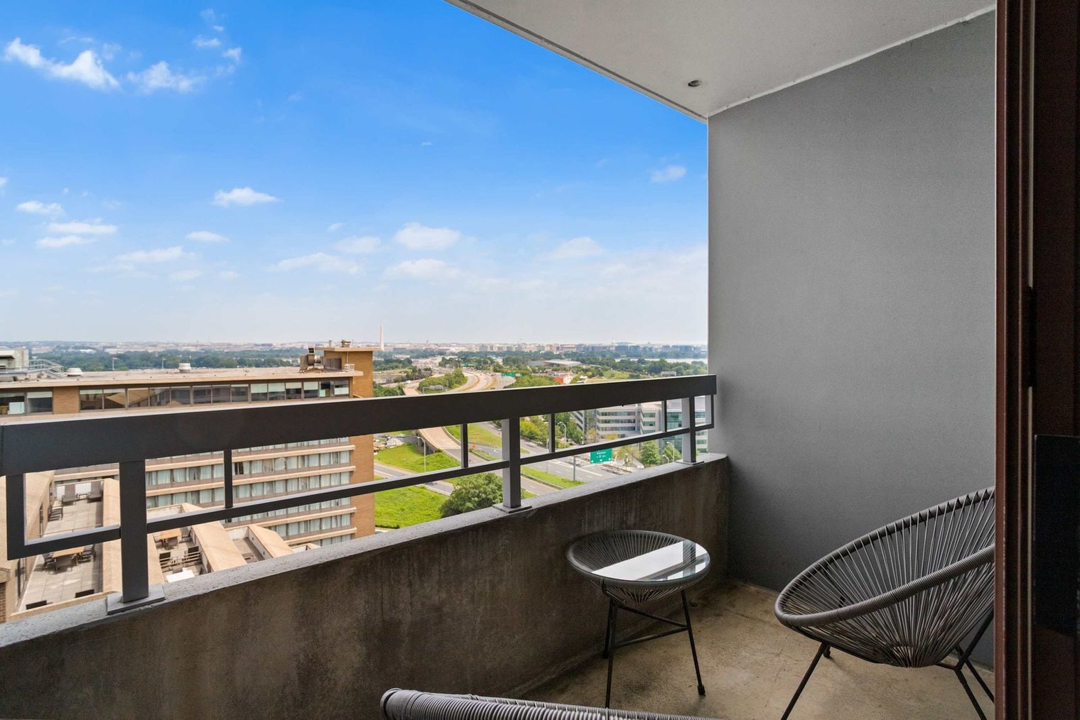 Building Photo - 401 12th St S