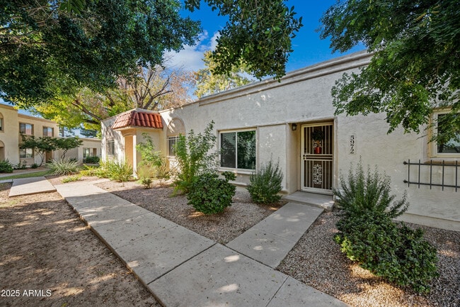 Building Photo - 5972 N 83rd St