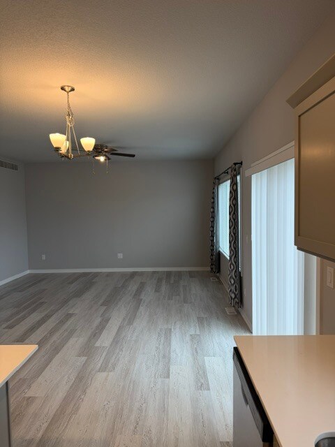 Building Photo - 1749 Ashwood Ave